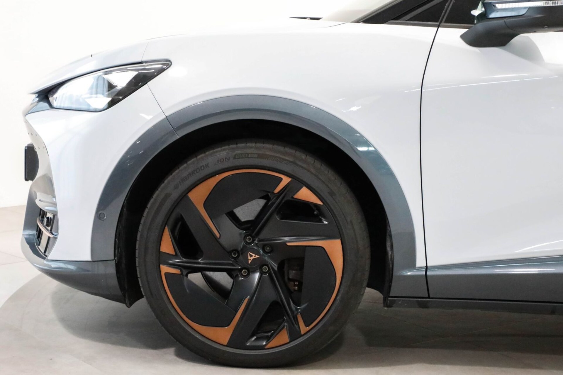 CUPRA Tavascan VZ
