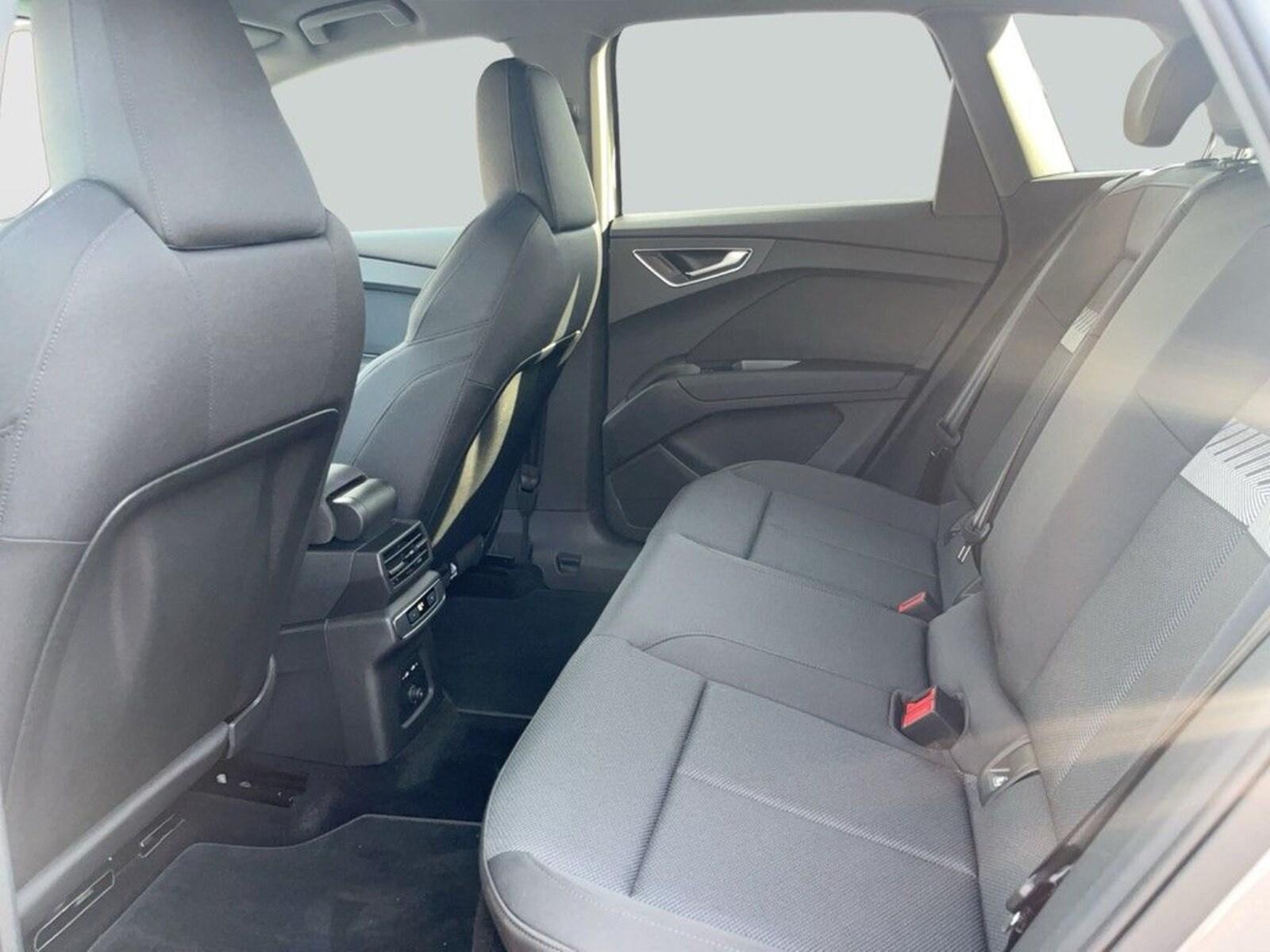 Audi Q4 e-tron – Bild 15