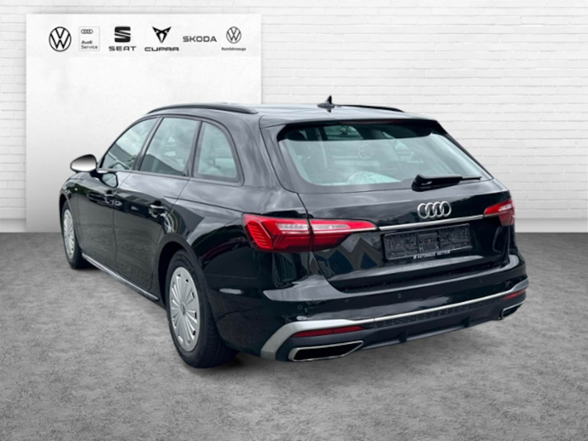 Audi A4 Avant S line