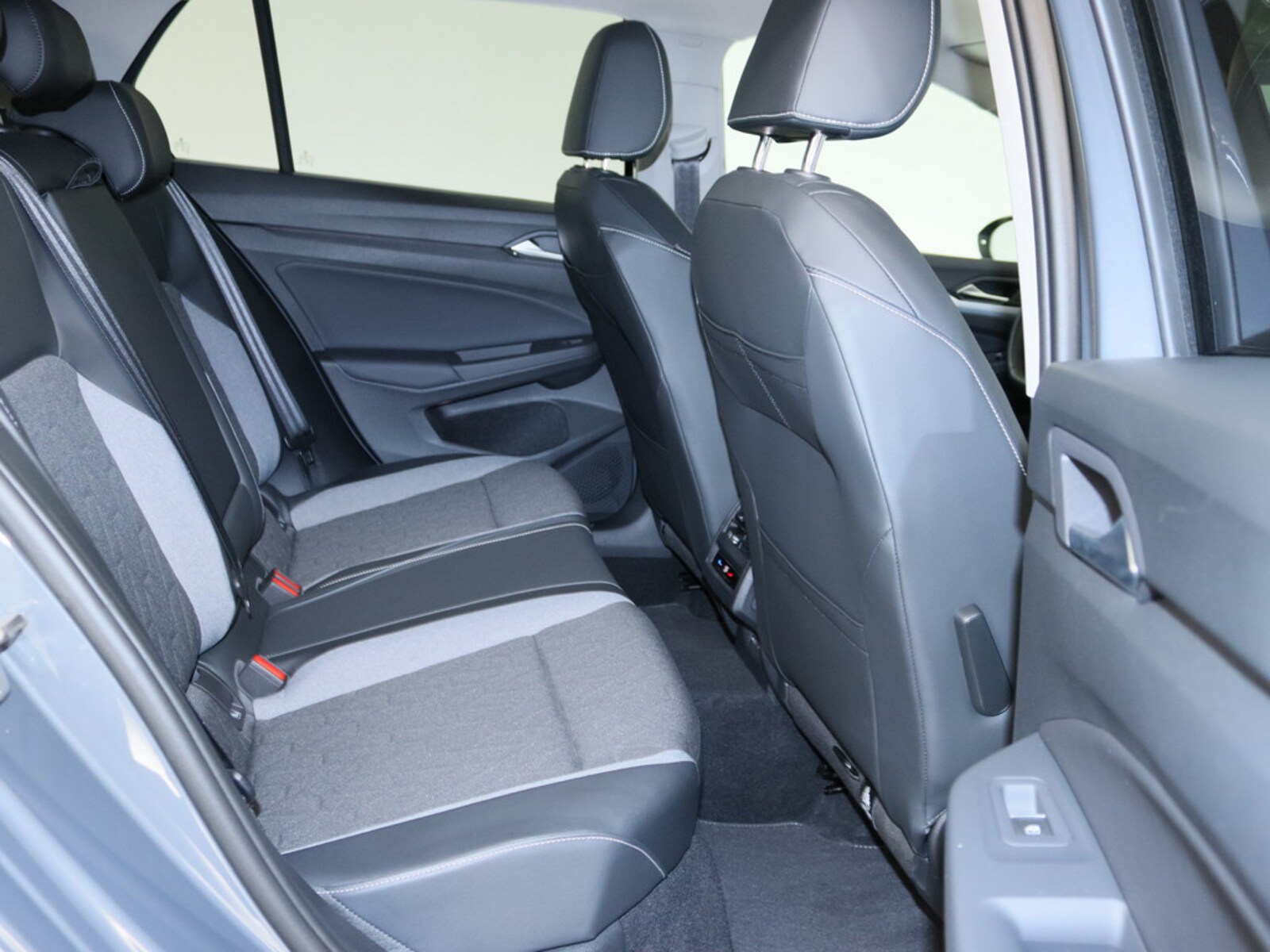 Volkswagen Golf – Bild 9