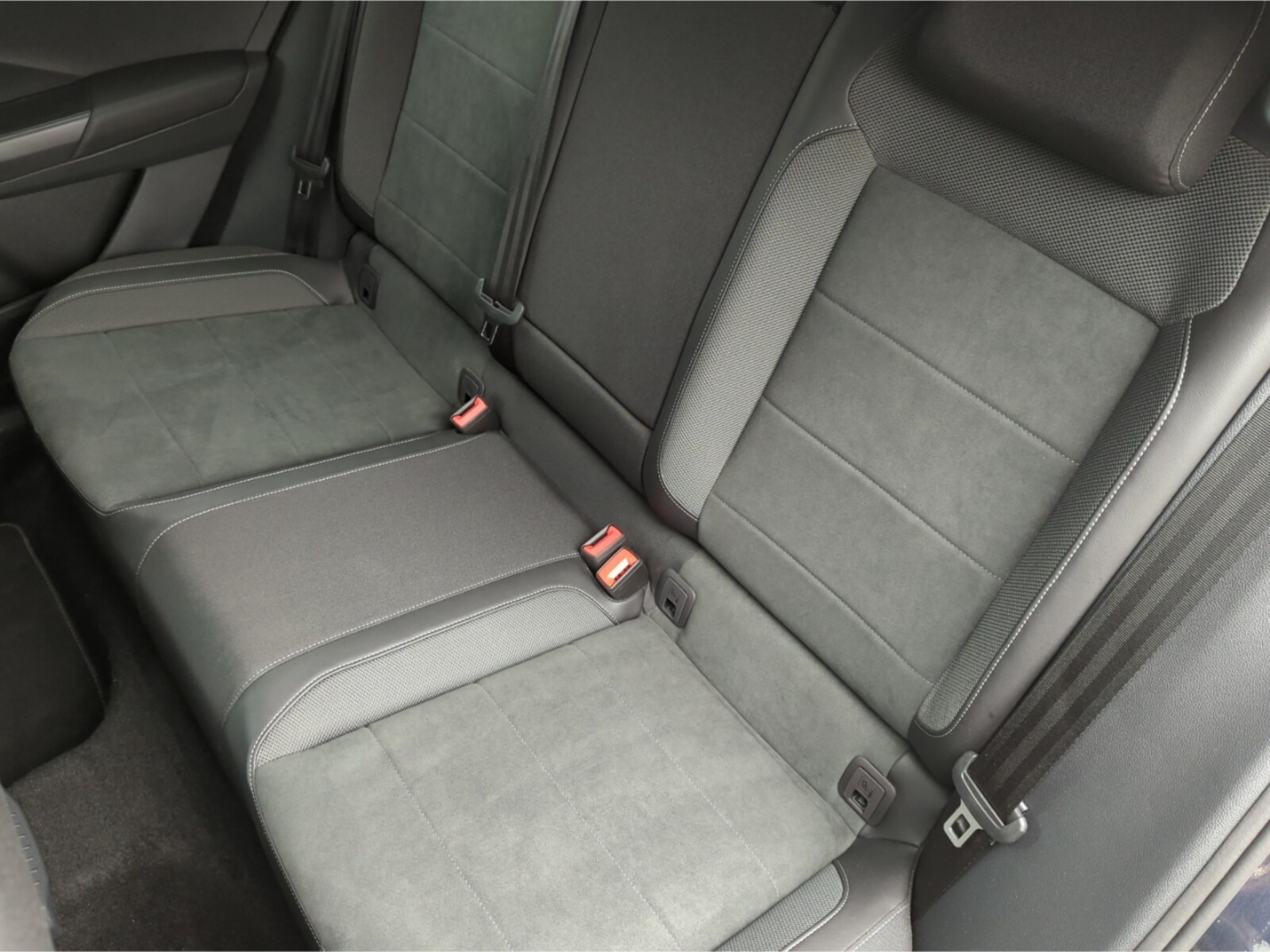 Volkswagen T-Roc – Bild 11