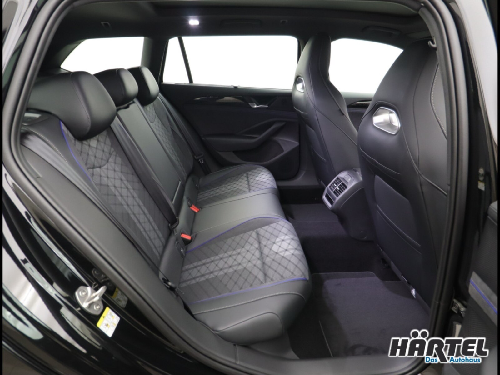 Volkswagen Passat – Bild 7