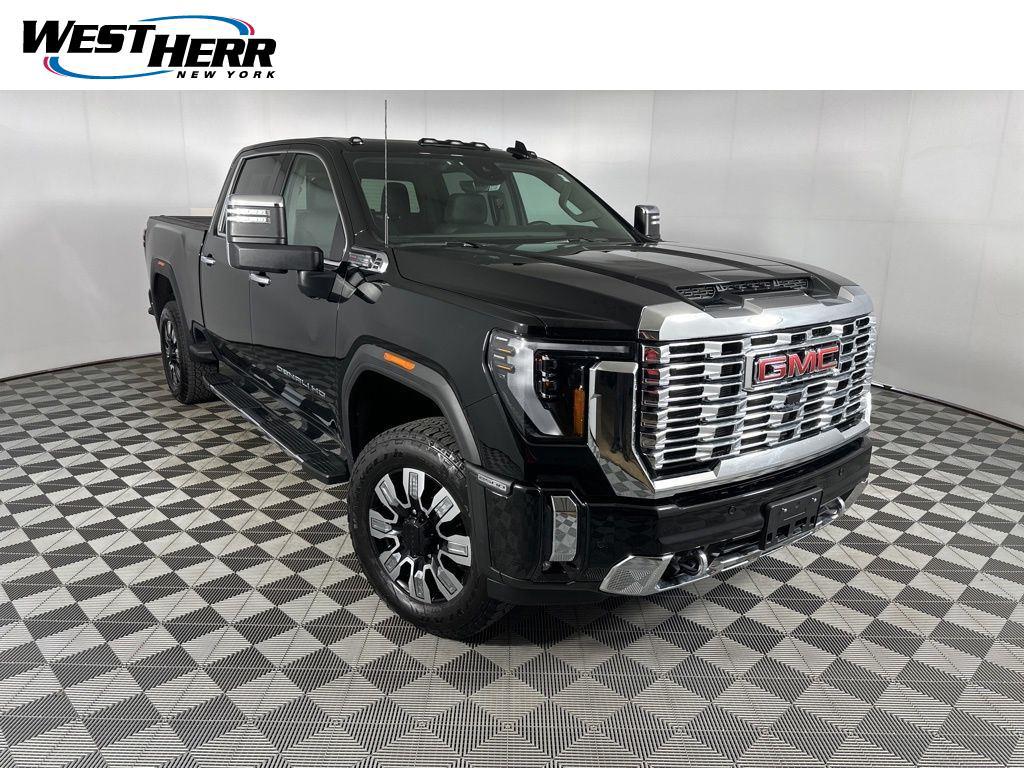 2025 GMC Sierra 4WD Crew Cab Standard Box Denali's photo