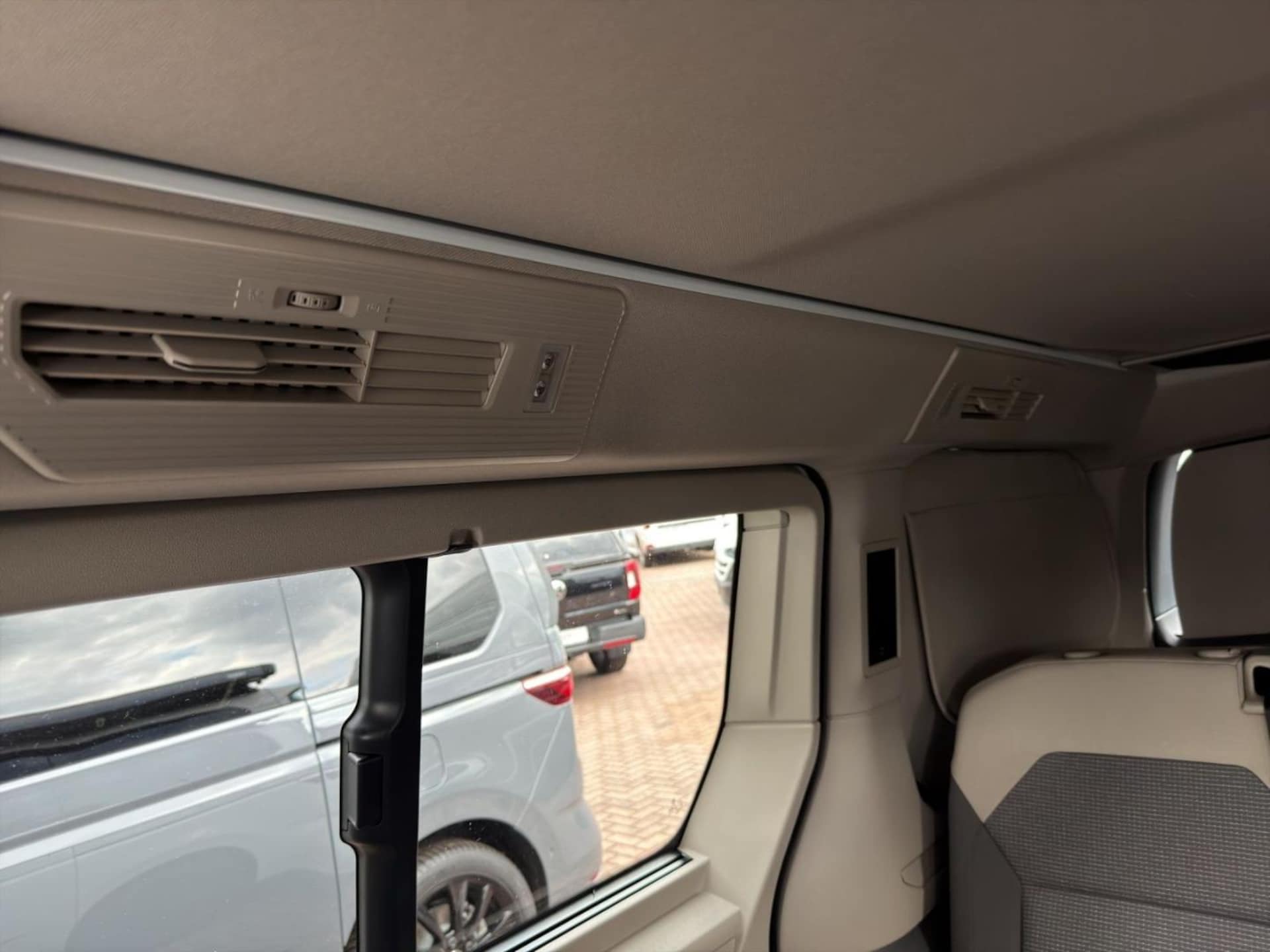 Volkswagen California Beach Camper