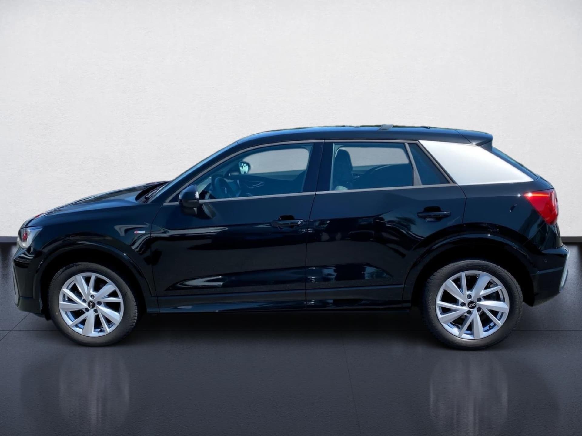 Audi Q2 S line