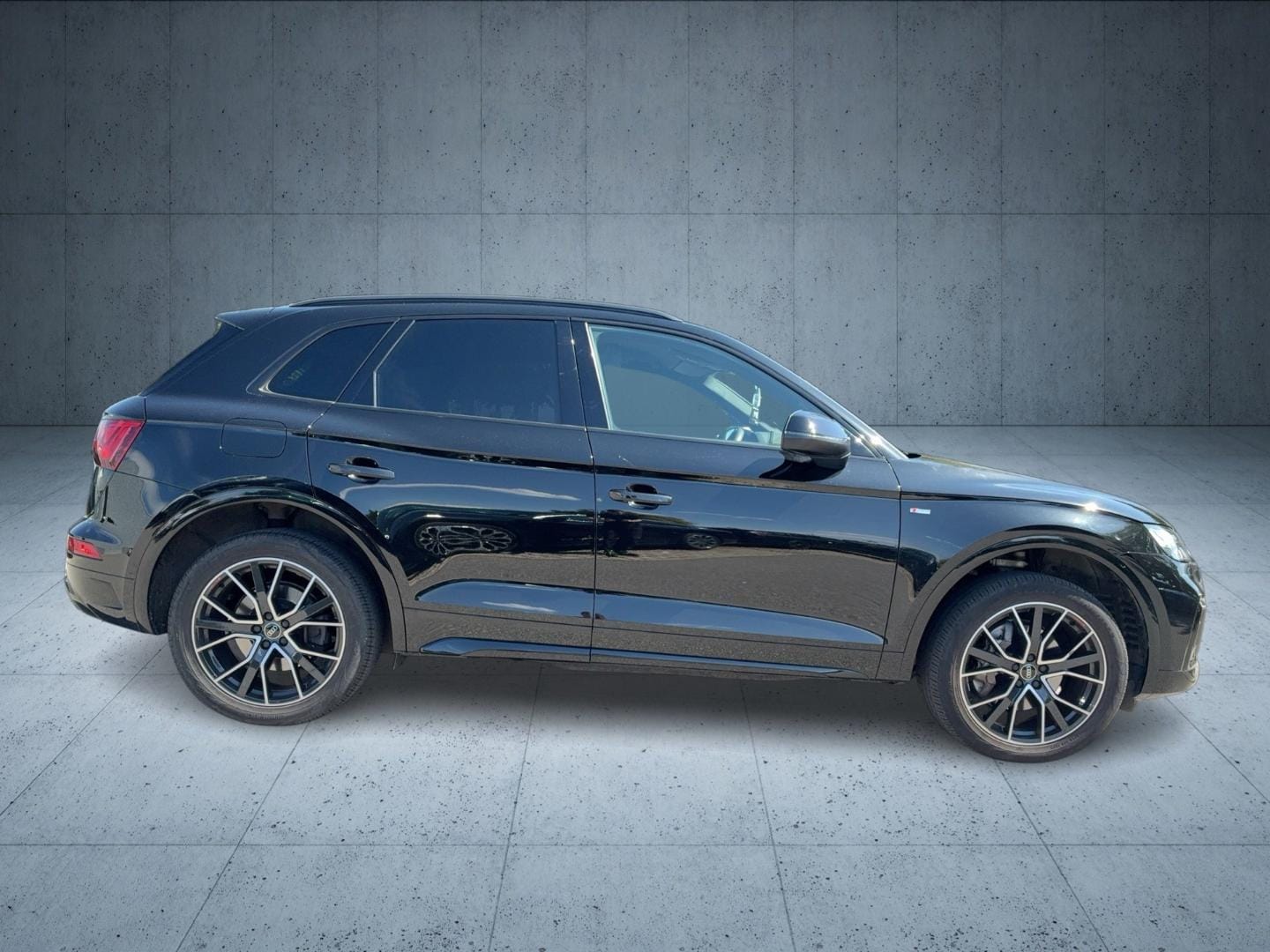Bild über Audi Q5 40 TDI quattro S tronic - für weitere Informationen kontaktieren Sie den Audi Partner