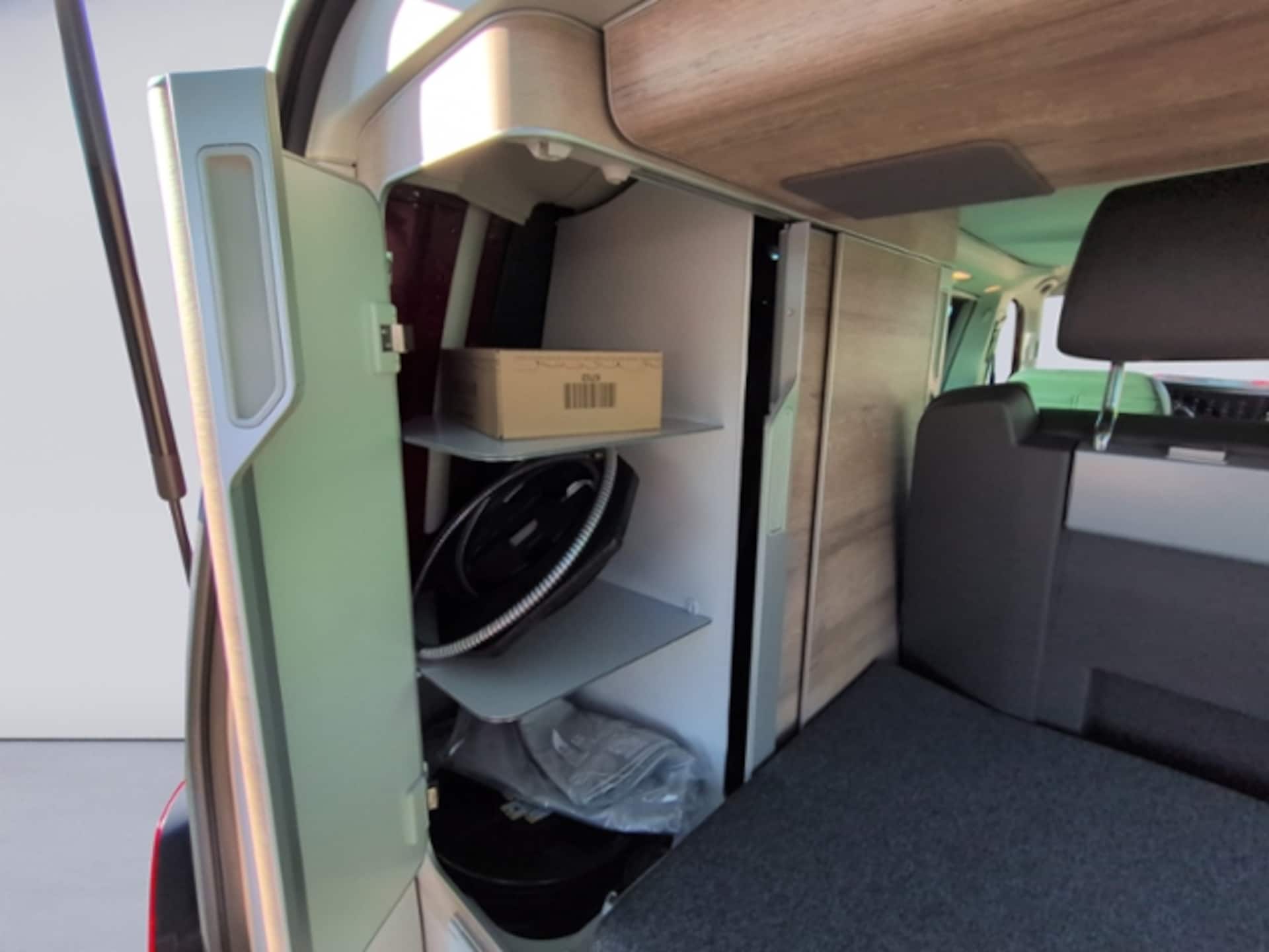Volkswagen T6.1 California Ocean