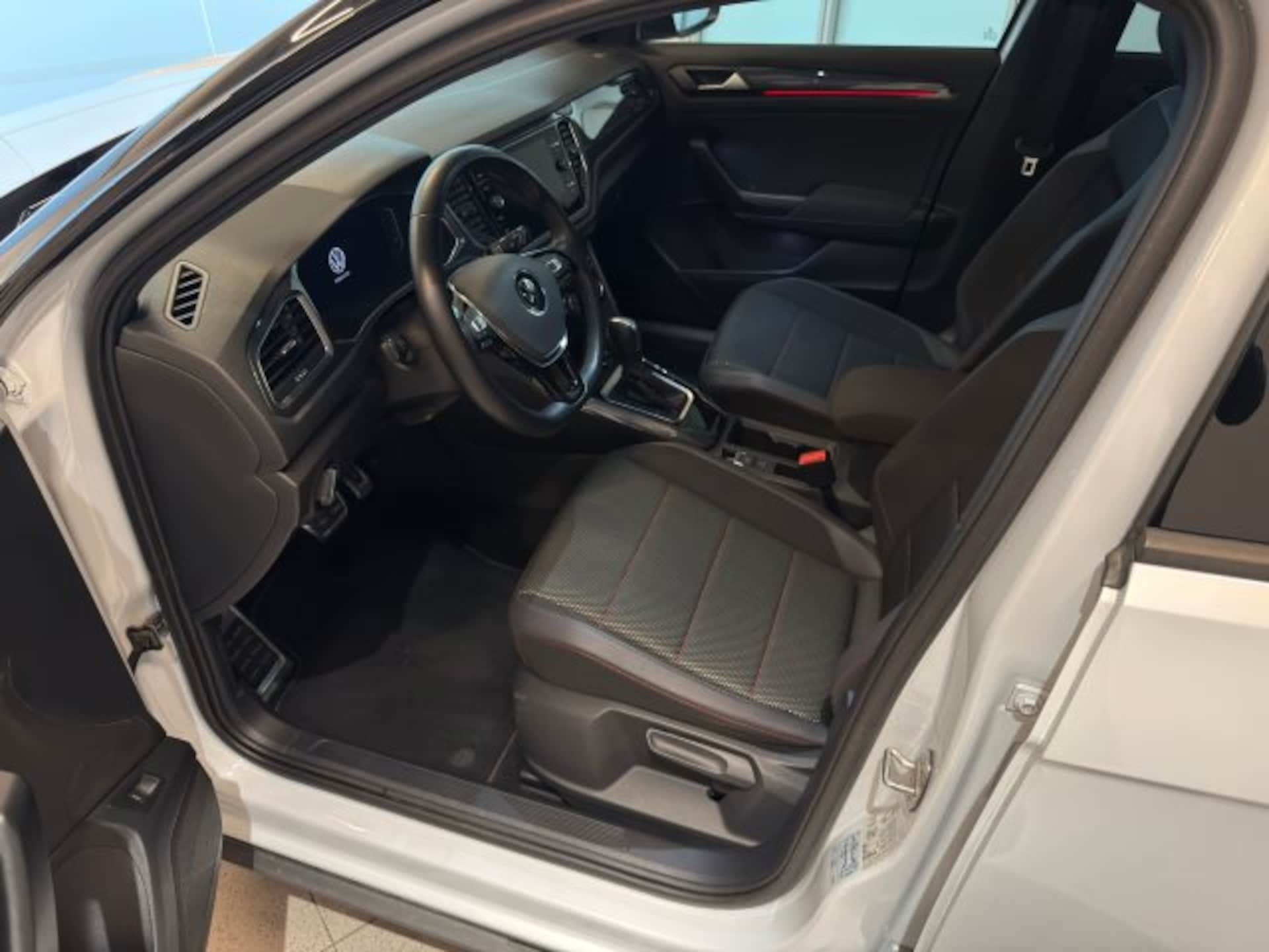 Volkswagen T-Roc Sport