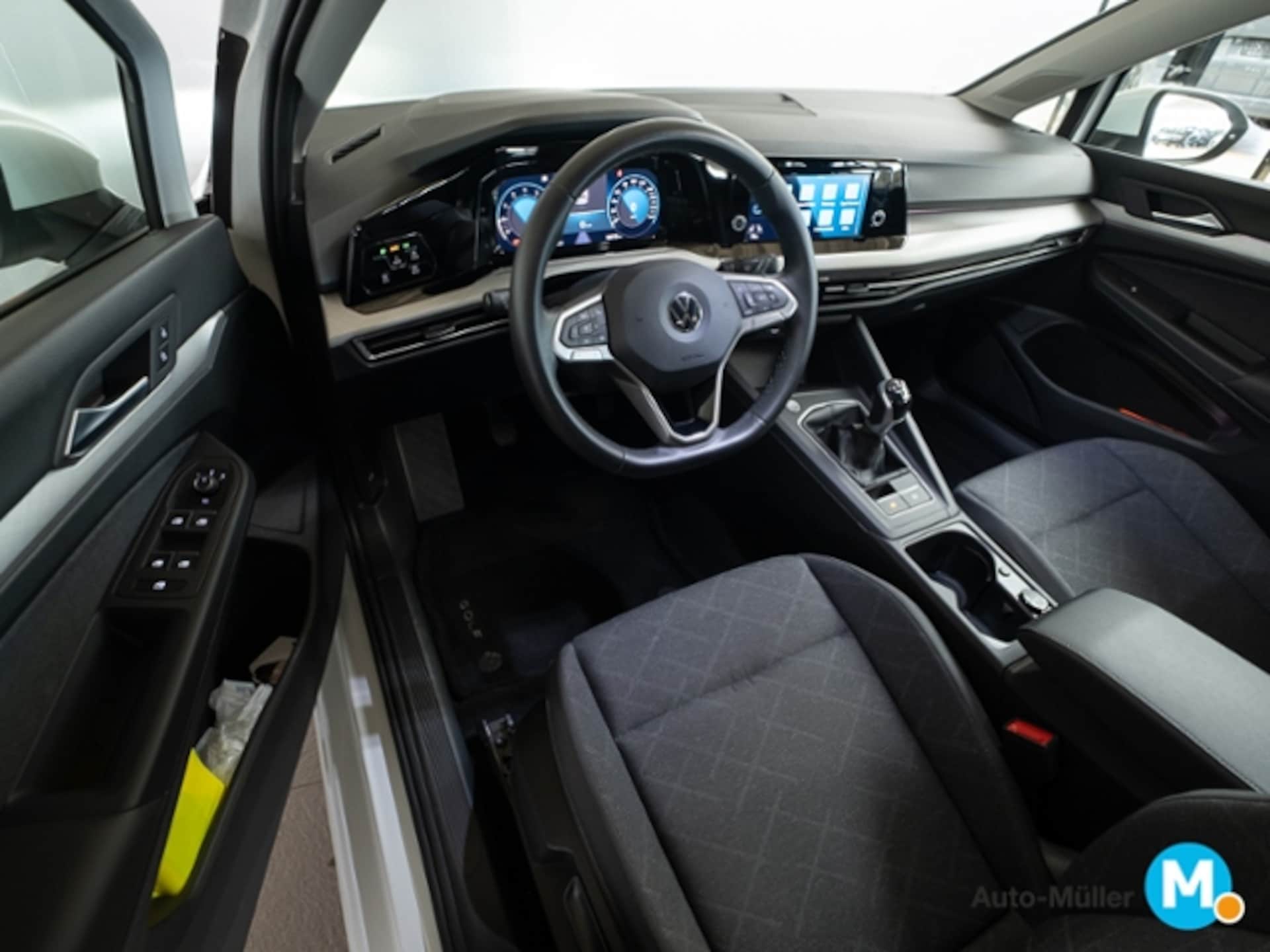 Volkswagen Golf Variant Life