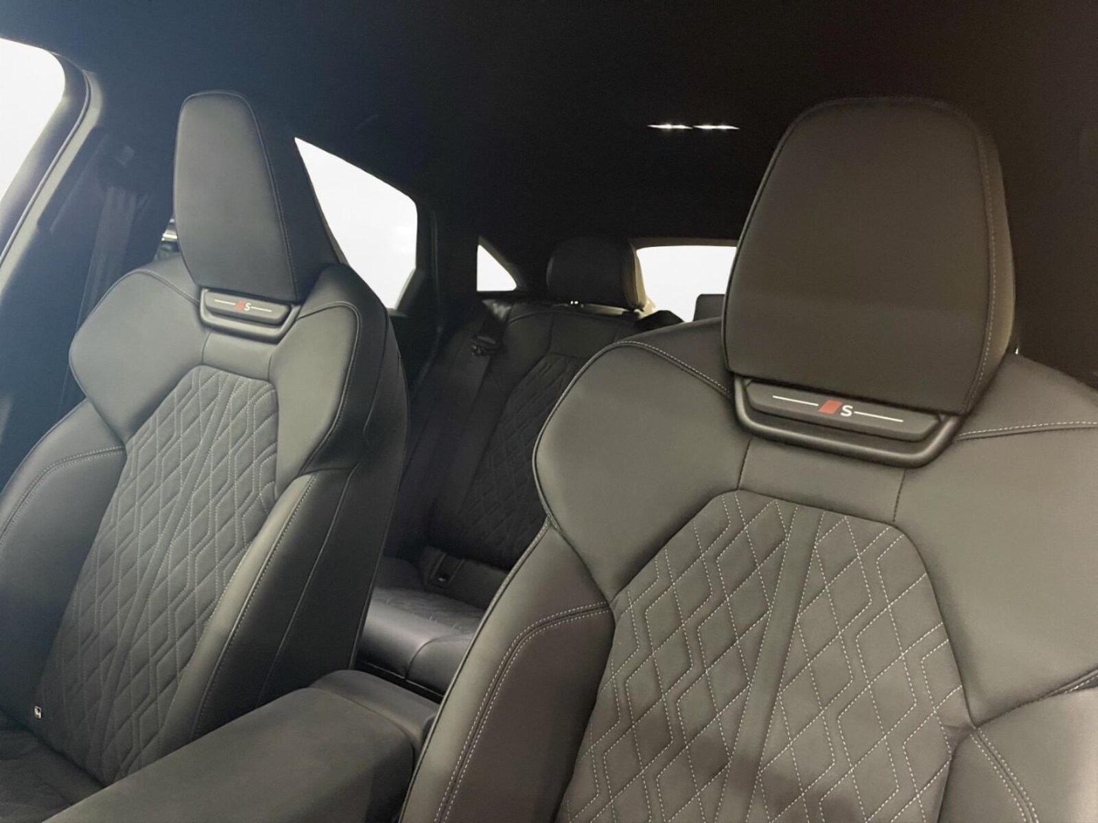Audi Q6 Sportback e-tron – Bild 9