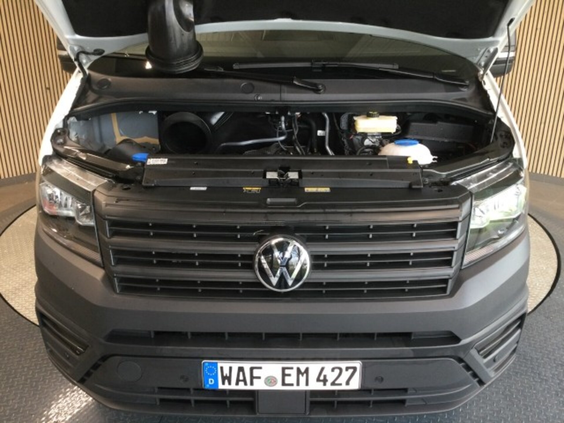 Volkswagen Crafter Kasten mittlerer Radstand