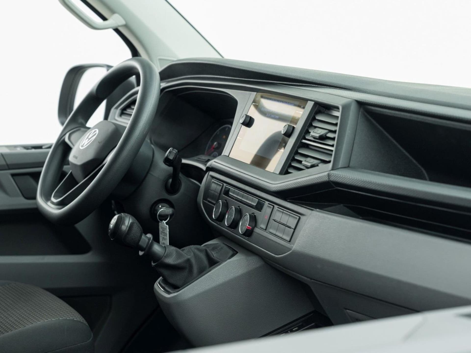Volkswagen T6.1 Transporter Kasten langer Radstand
