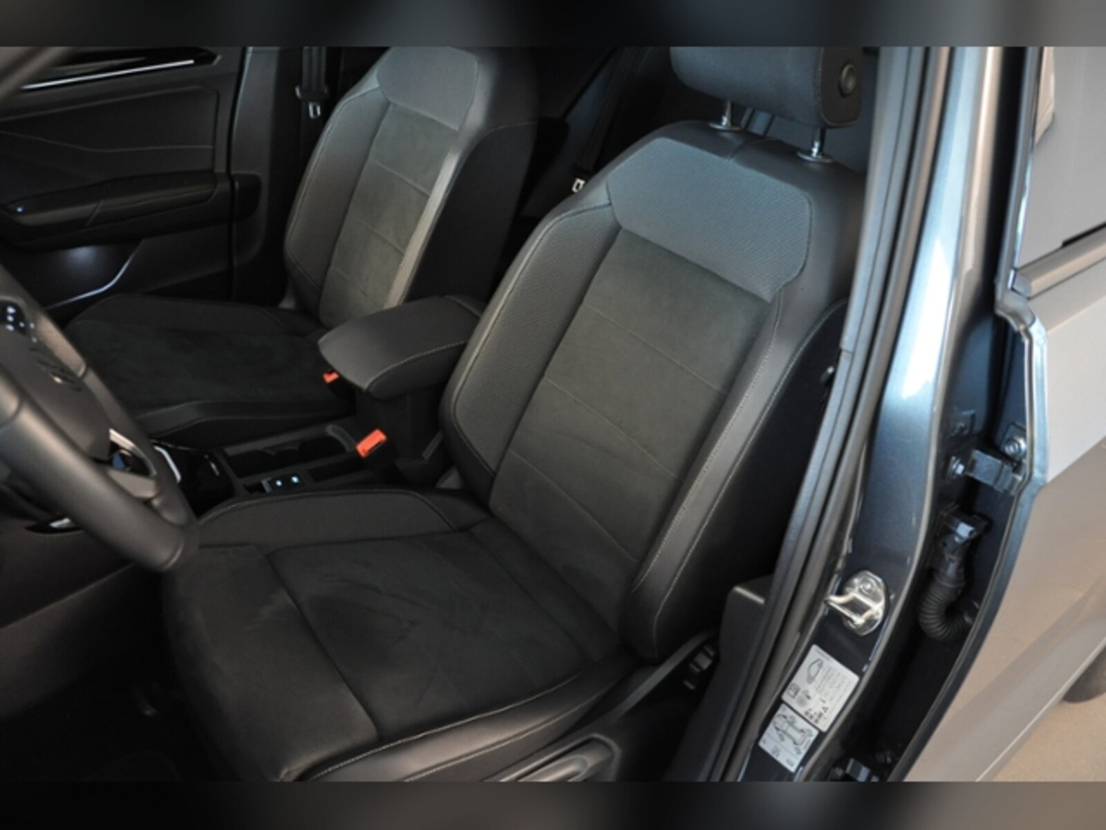 Volkswagen T-Roc – Bild 14
