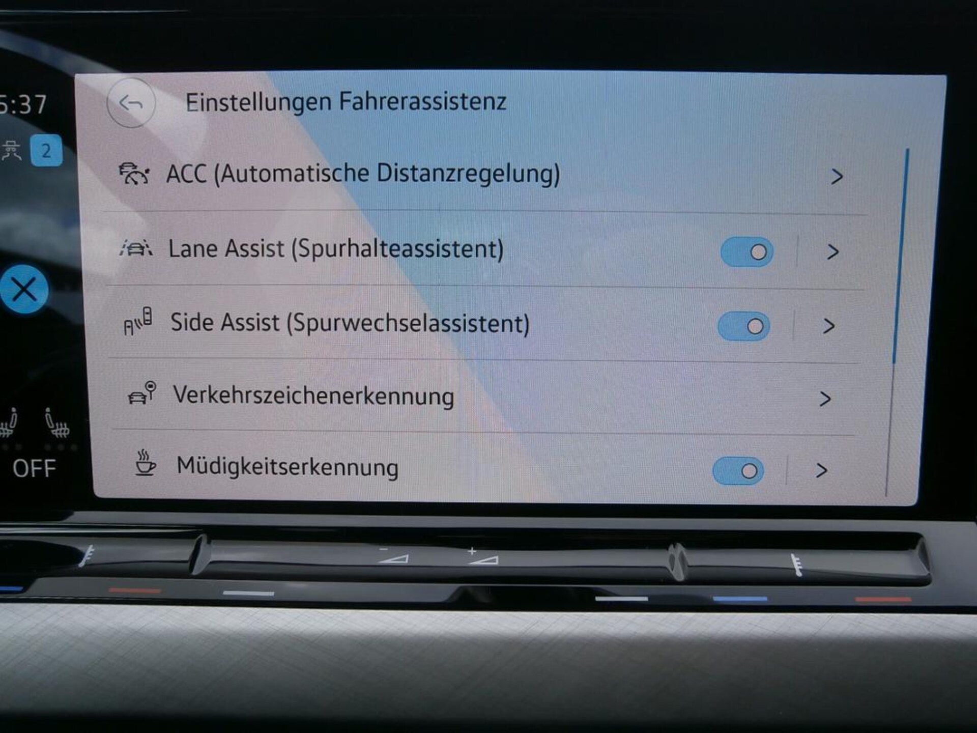 Volkswagen Golf Variant Life