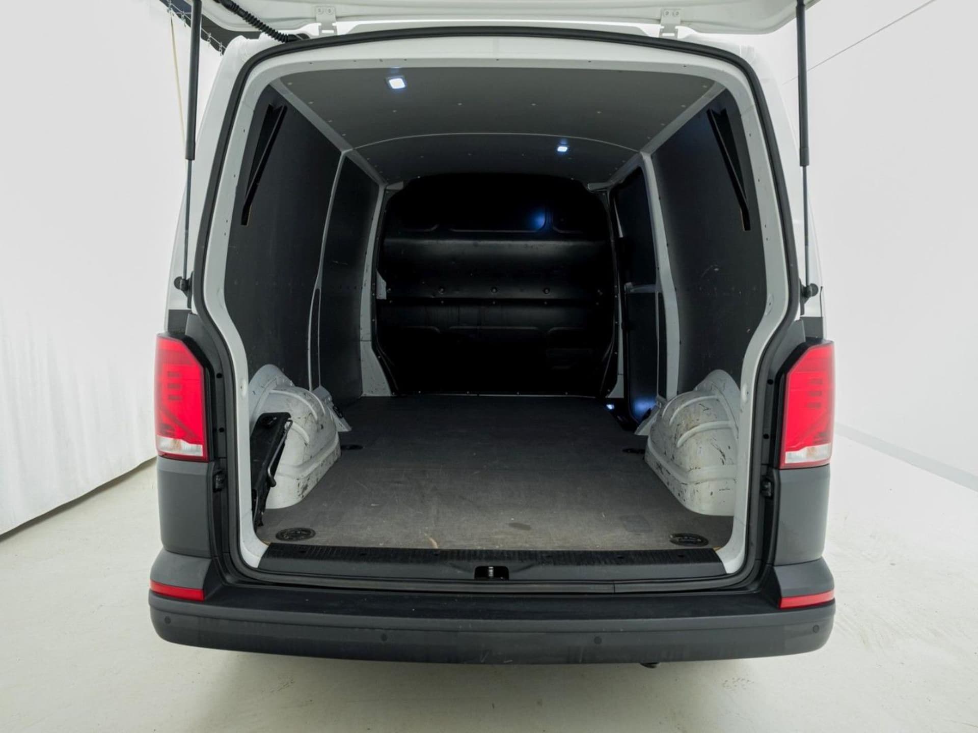 Volkswagen T6.1 Transporter Kasten langer Radstand