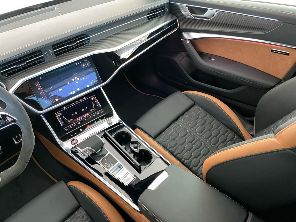 Image about Audi RS 6 Avant performance quattro tiptronic