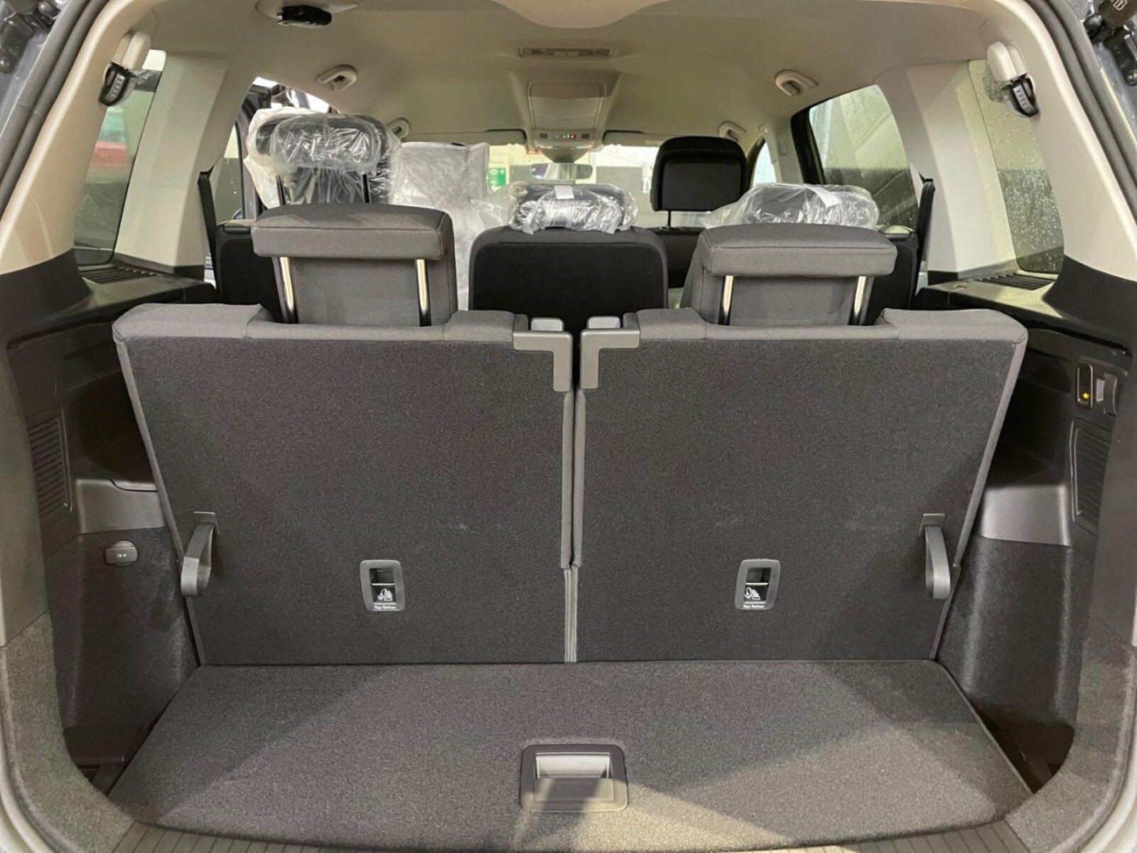 Volkswagen Touran – Bild 13