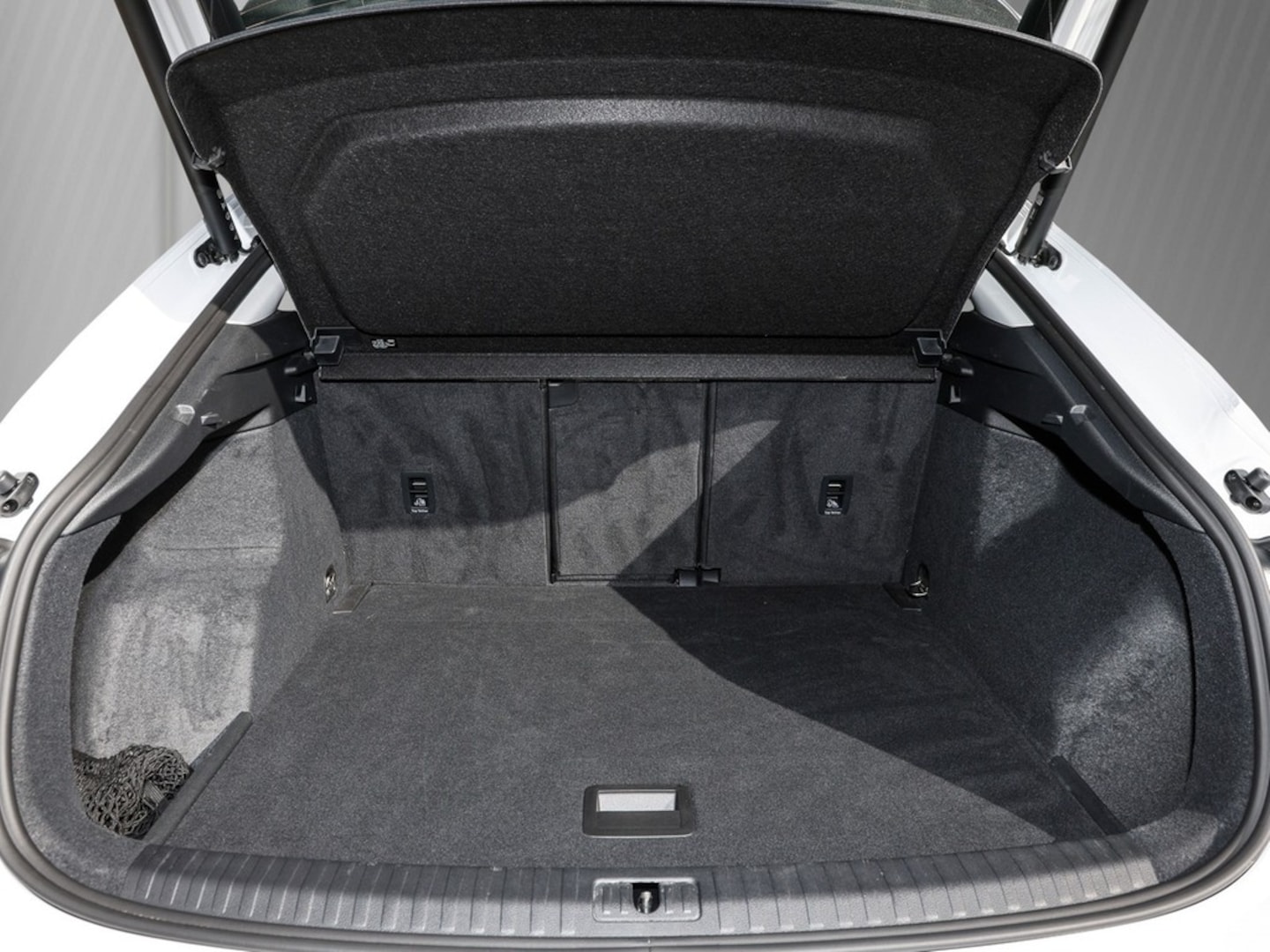 Bild über Audi Q3 Sportback TFSI 110 kW S tronic - für weitere Informationen kontaktieren Sie den Audi Partner