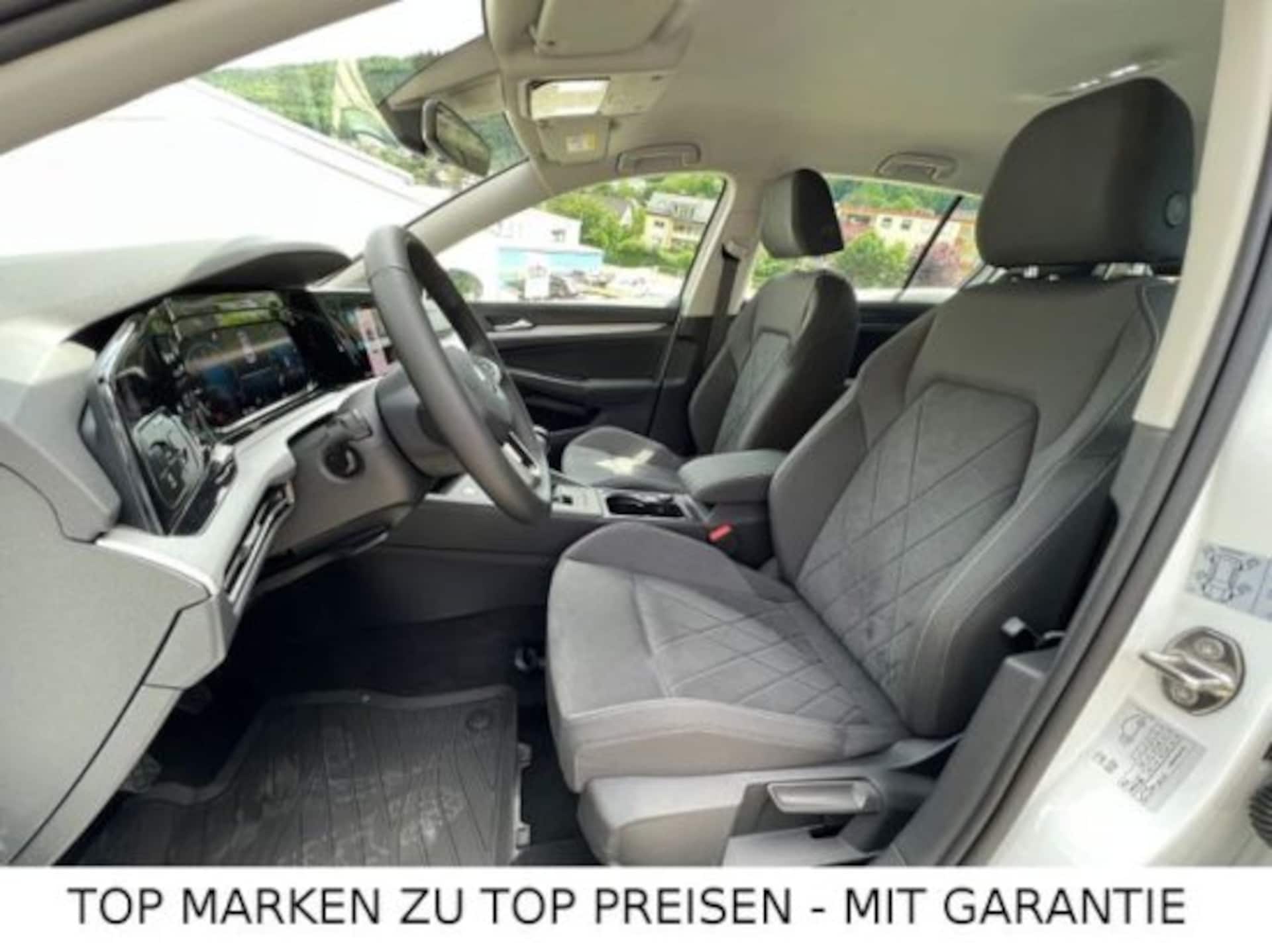 Volkswagen Golf Life