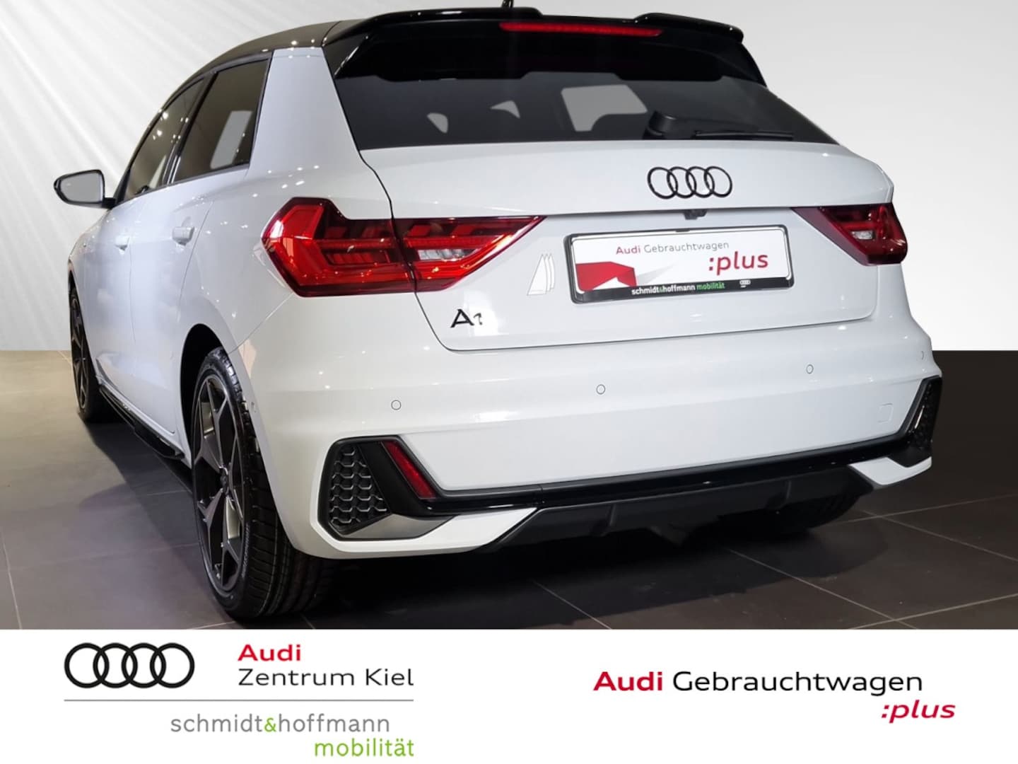 Bild über Audi A1 Sportback S line 30 TFSI S tronic - für weitere Informationen kontaktieren Sie den Audi Partner