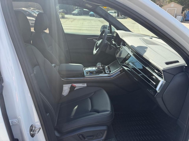 2026 Audi Q7 Premium Plus - Photo 28