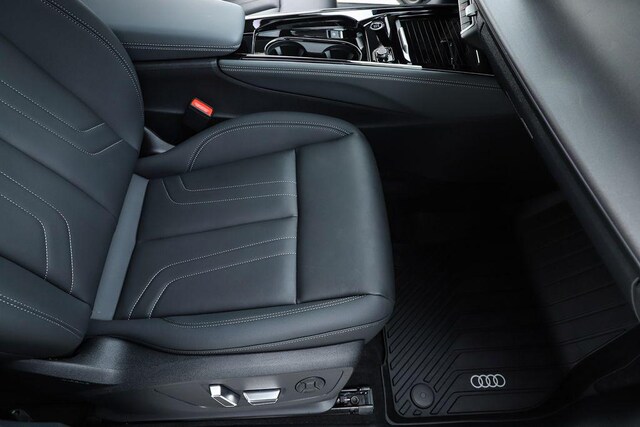 2026 Audi Q3 Base - Photo 64