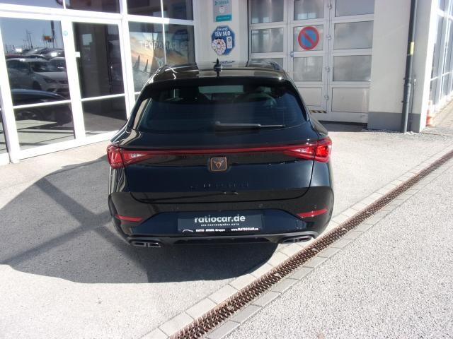 Bild des Autos 28