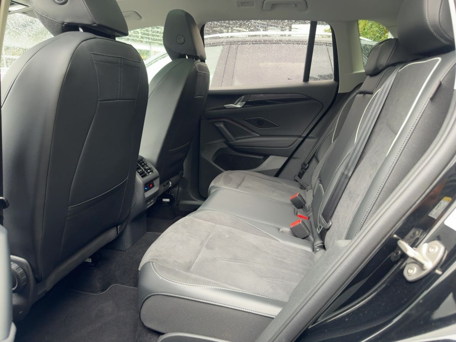 Volkswagen Tiguan – Bild 8