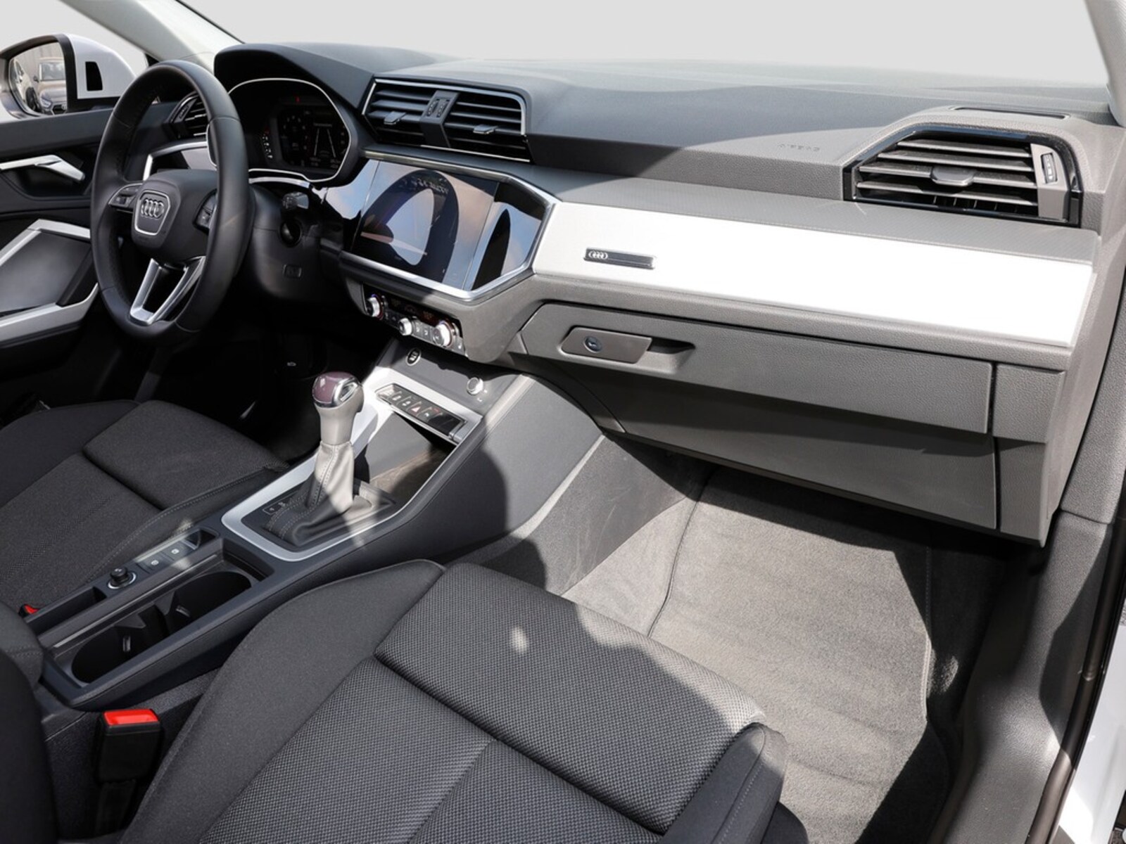 Audi Q3 Sportback – Bild 15