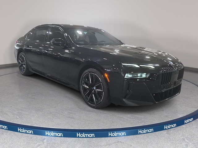 2024 BMW 740i