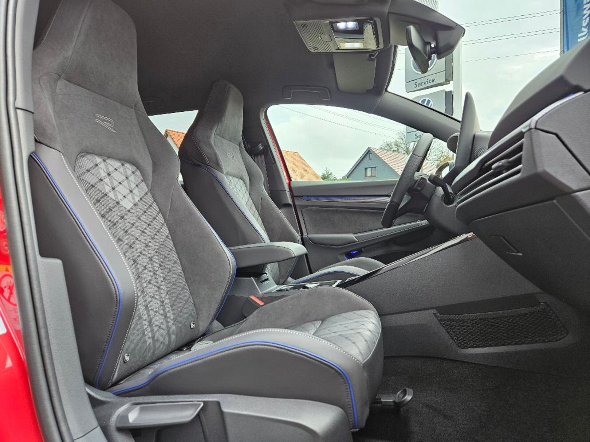 Volkswagen Golf Variant R-Line