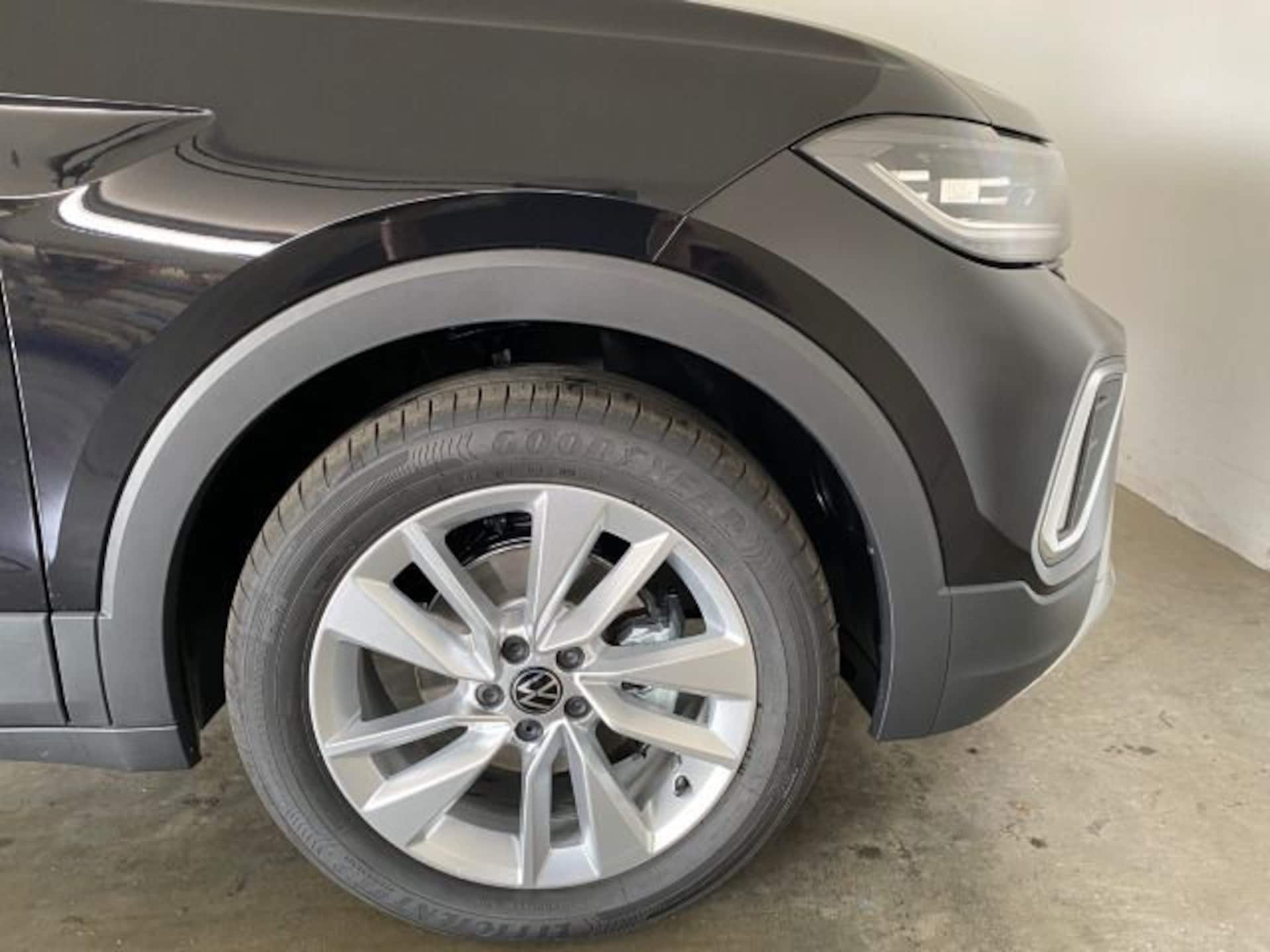 Volkswagen T-Cross Life