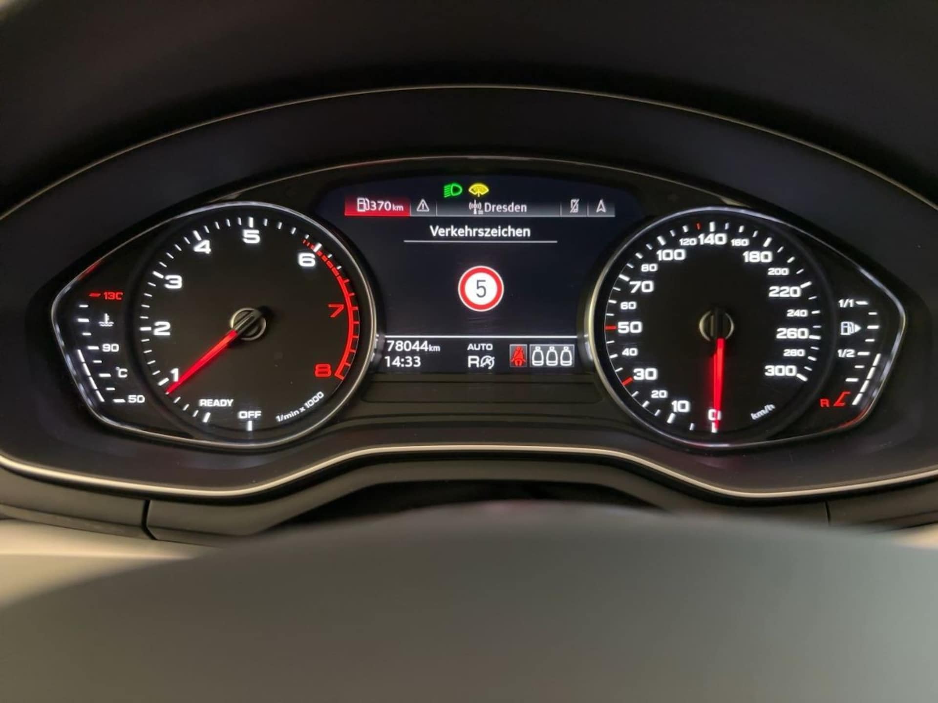 Audi A4 Avant Advanced