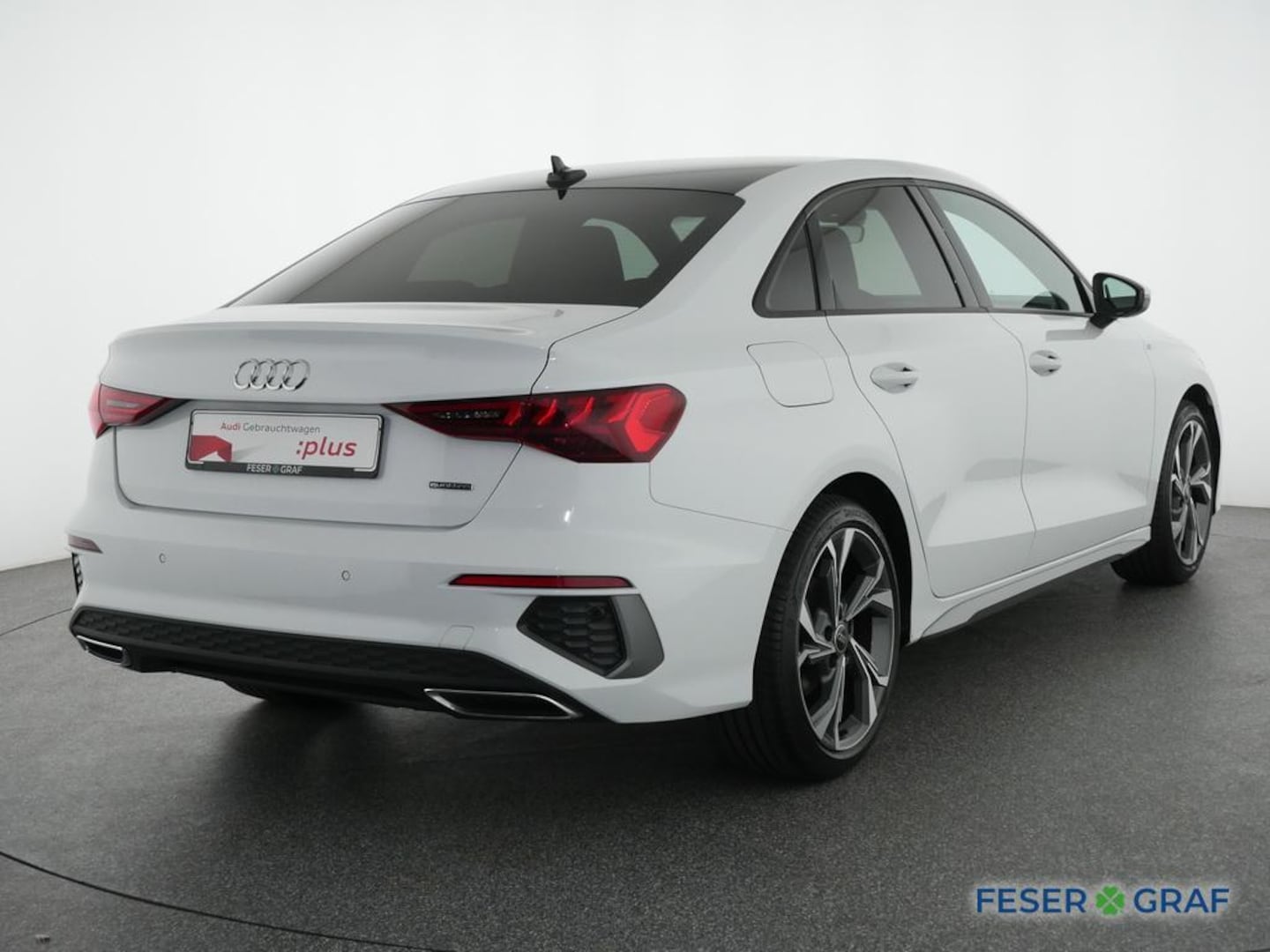 Bild über Audi A3 Limousine S line 40 TDI quattro S tronic - für weitere Informationen kontaktieren Sie den Audi Partner