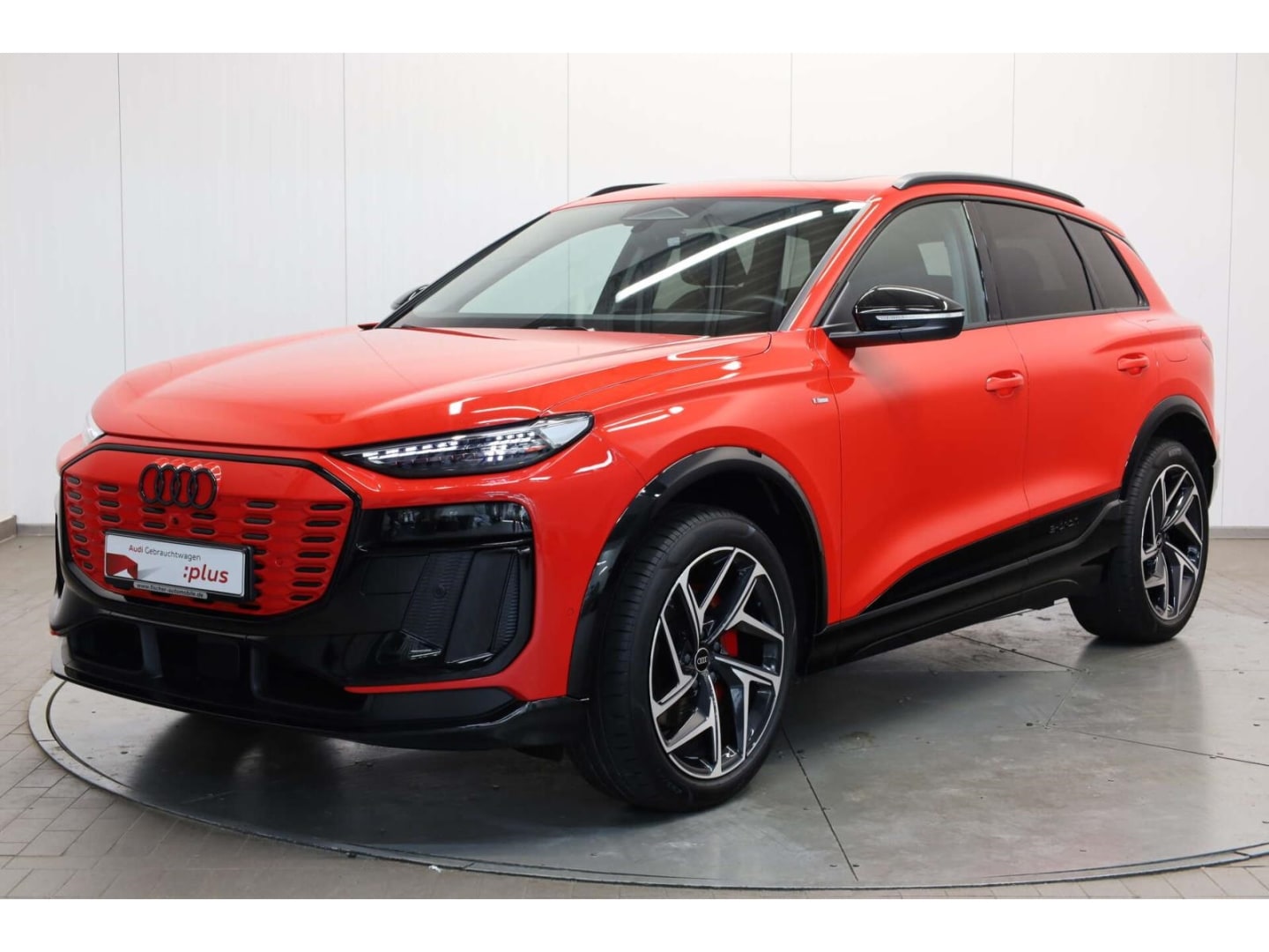 Bild über Audi Q6 SUV e-tron e-tron - für weitere Informationen kontaktieren Sie den Audi Partner