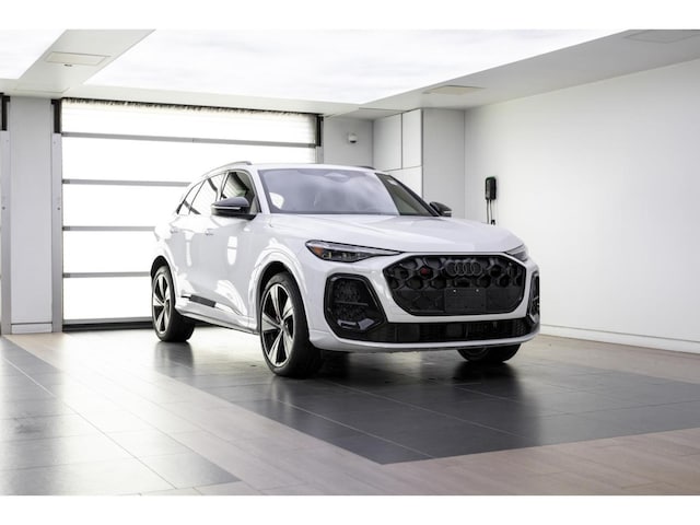 Photo of 2025 Audi SQ5 