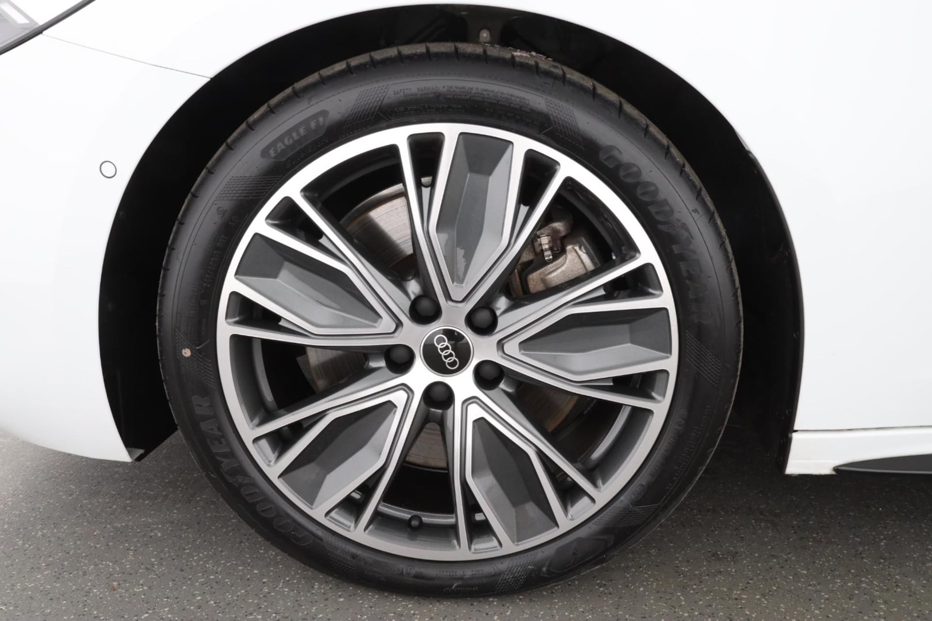 Audi A5 Avant e-hybrid