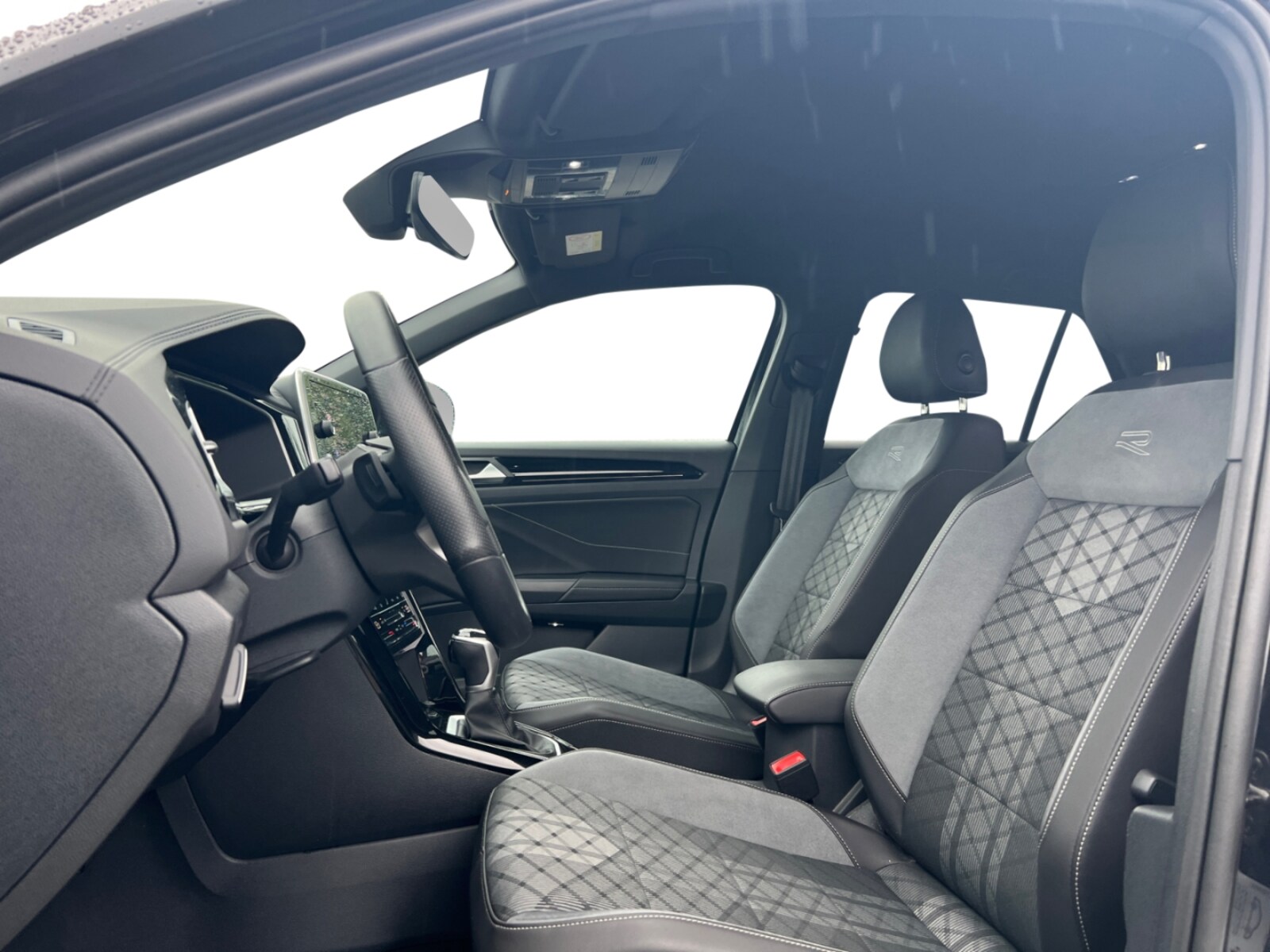 Volkswagen T-Roc – Bild 9