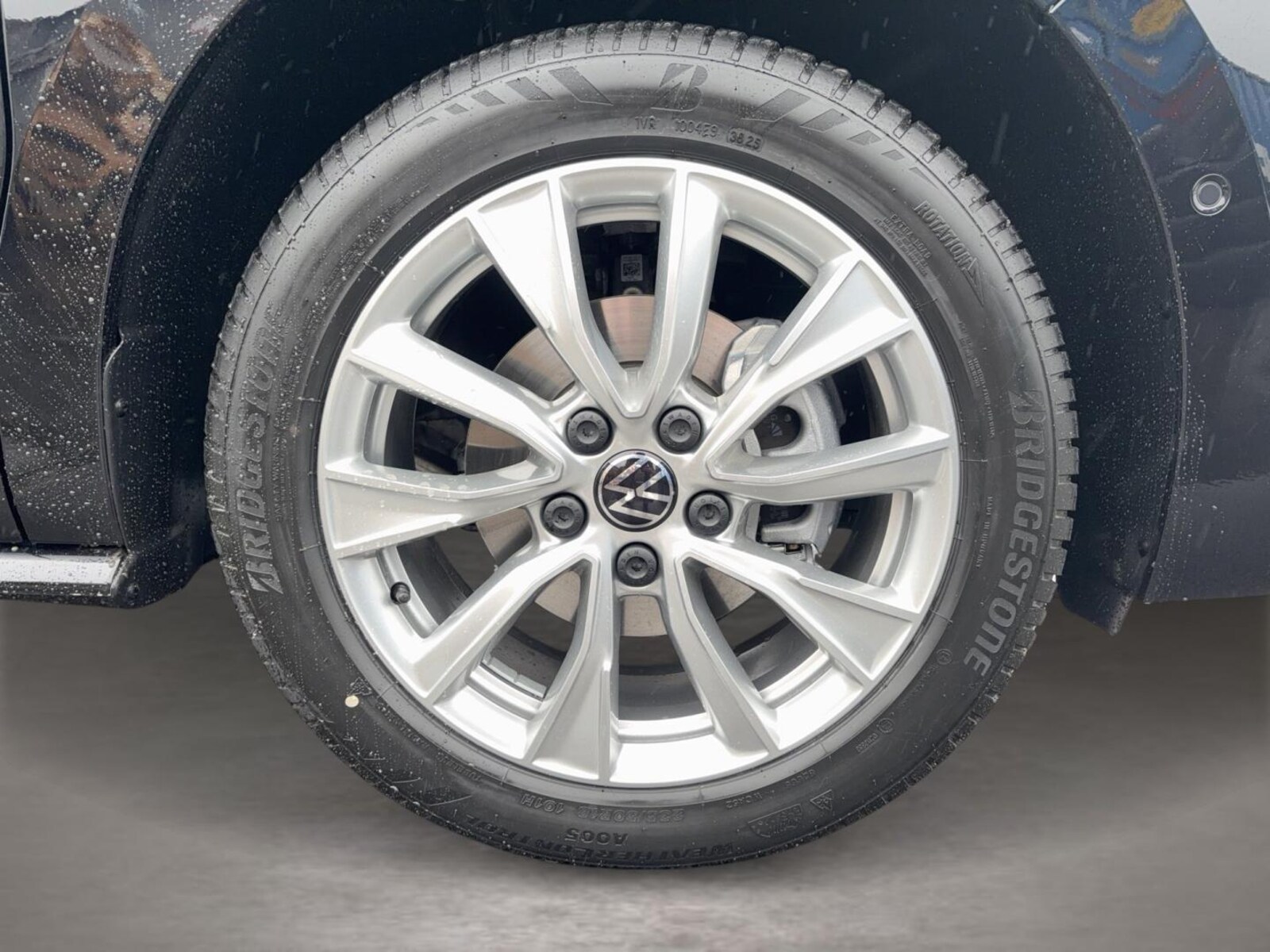 Volkswagen Multivan Langversion – Bild 9