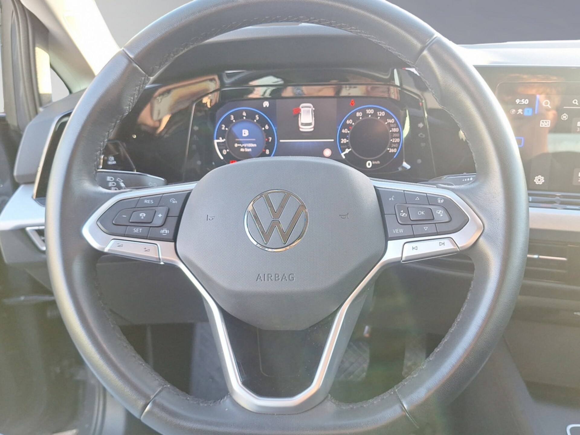 Volkswagen Golf Variant Life