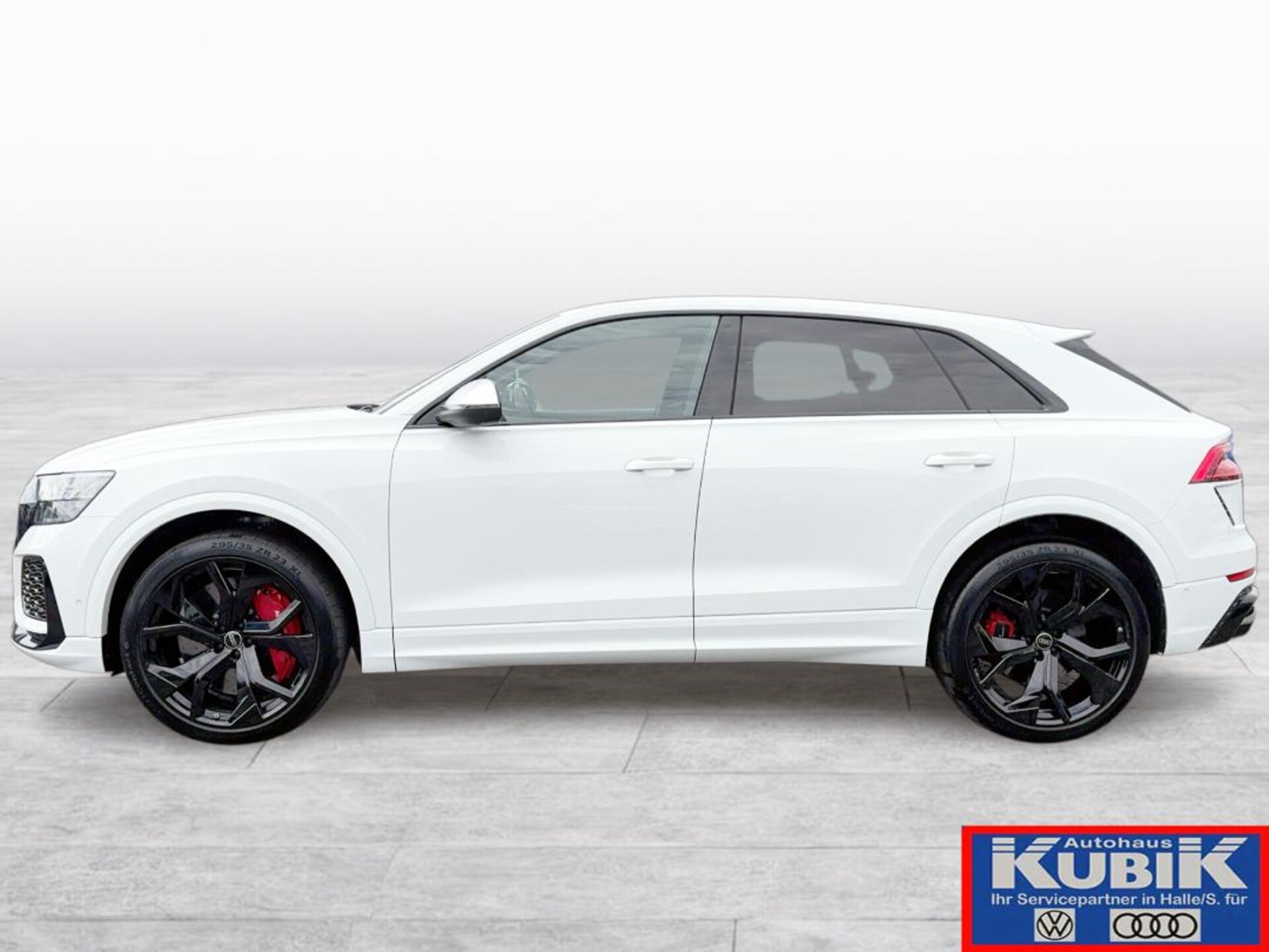 Audi RS Q8 SUV