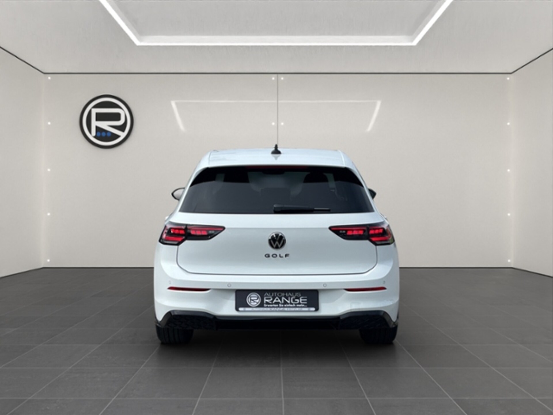 Volkswagen Golf R-Line