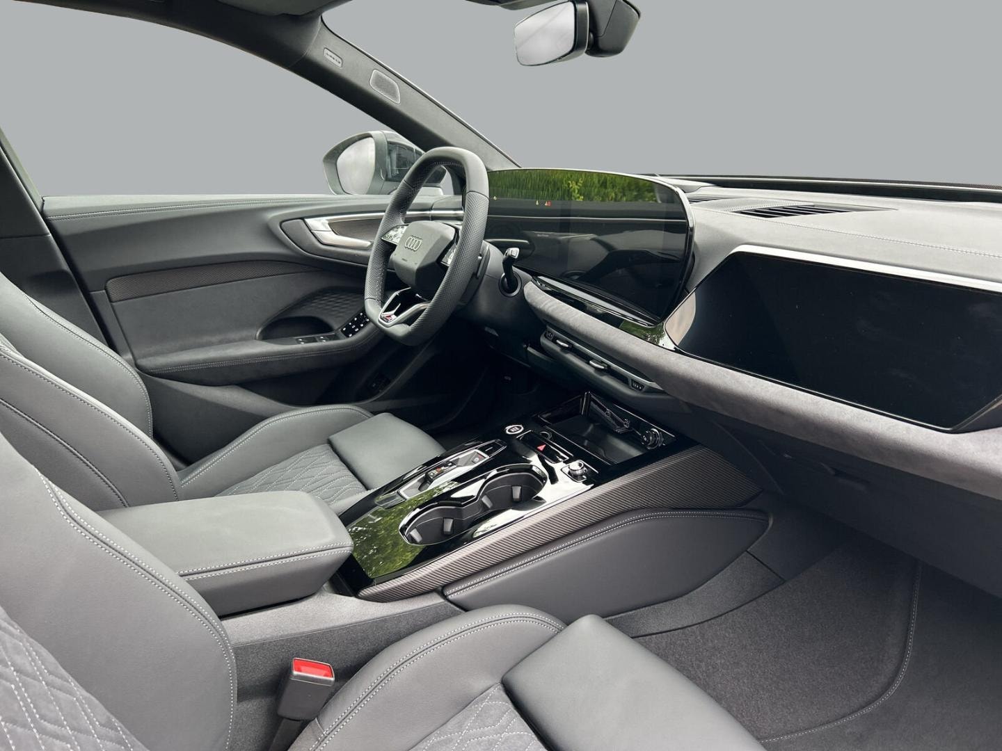 Bild über Audi A5 Avant e-hybrid e-hybrid quattro 220 kW S tronic - für weitere Informationen kontaktieren Sie den Audi Partner