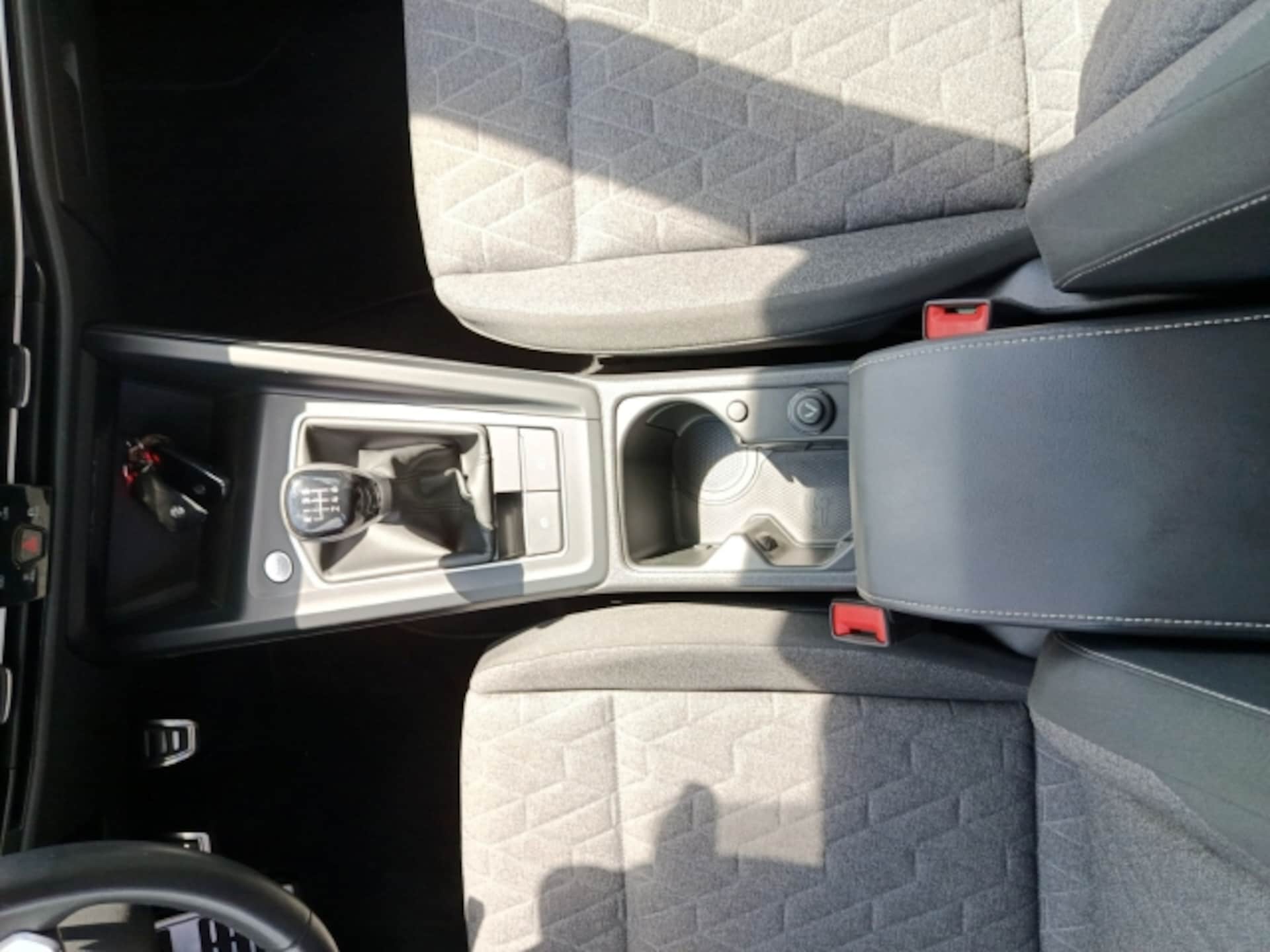 Volkswagen Golf MOVE