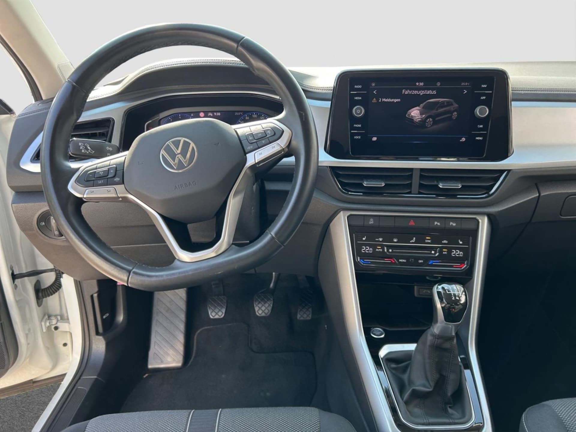 Volkswagen T-Roc Life