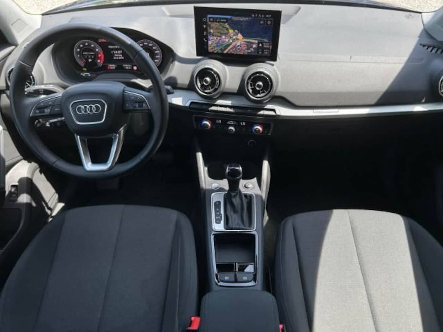 Bild über Audi Q2 advanced 35 TFSI 110(150) kW(PS) S tronic - für weitere Informationen kontaktieren Sie den Audi Partner