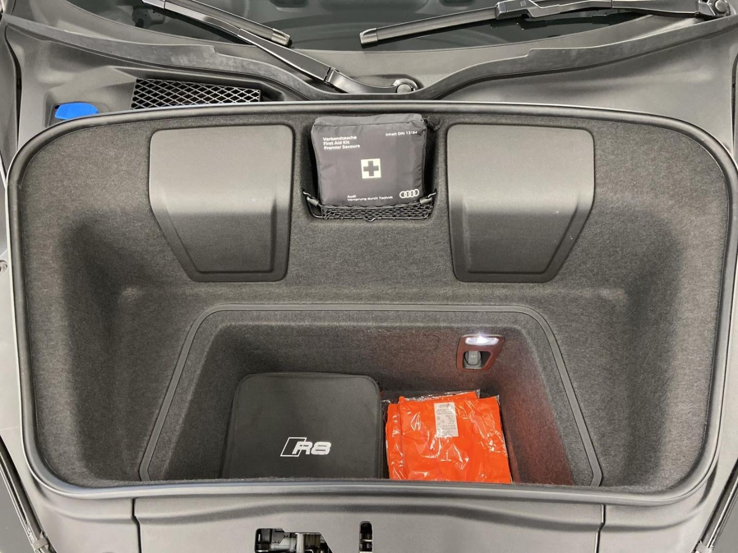 Bild über Audi R8 Coupé FSI S tronic - für weitere Informationen kontaktieren Sie den Audi Partner