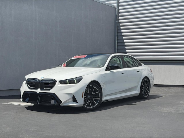 2026 BMW M5
