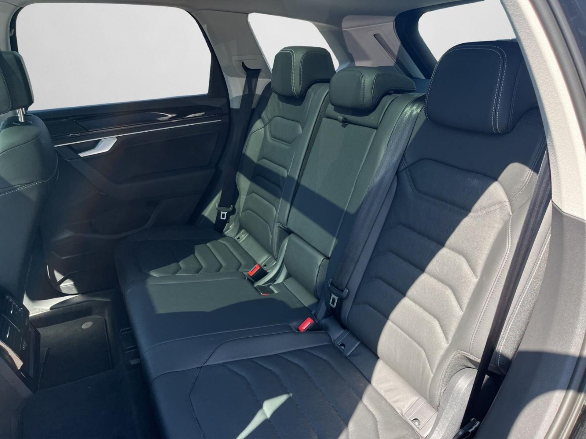 Volkswagen Touareg Basis-Modell
