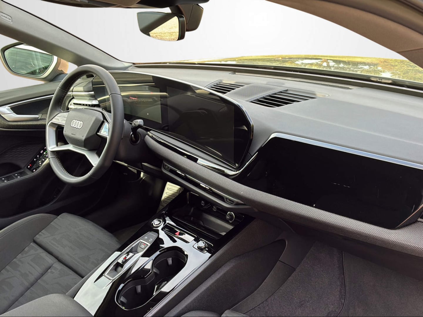 Bild über Audi A5 Avant TDI 150 kW S tronic - für weitere Informationen kontaktieren Sie den Audi Partner